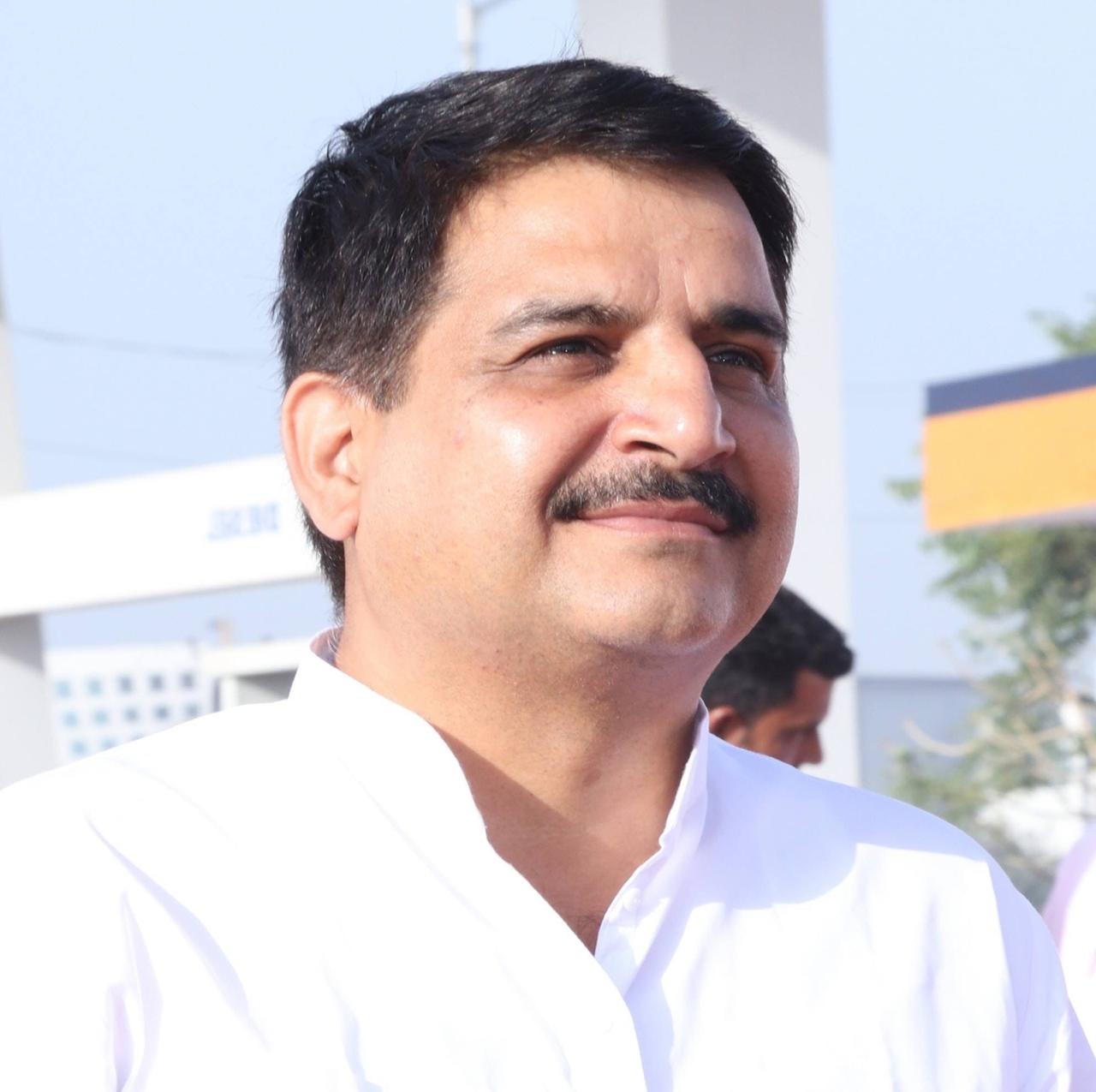 Anil Maan